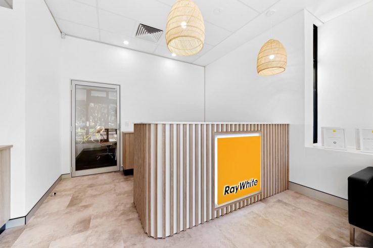 Ray White Budgewoi